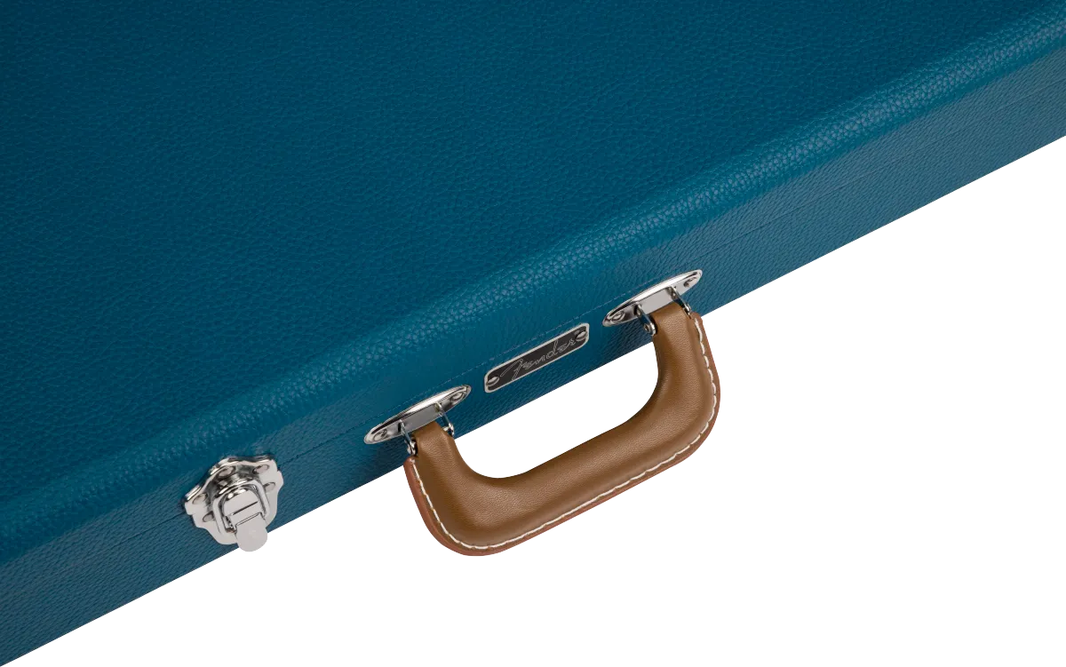 Fender Classic Series Wood Case - Strat®/Tele - Lake Placid Blue