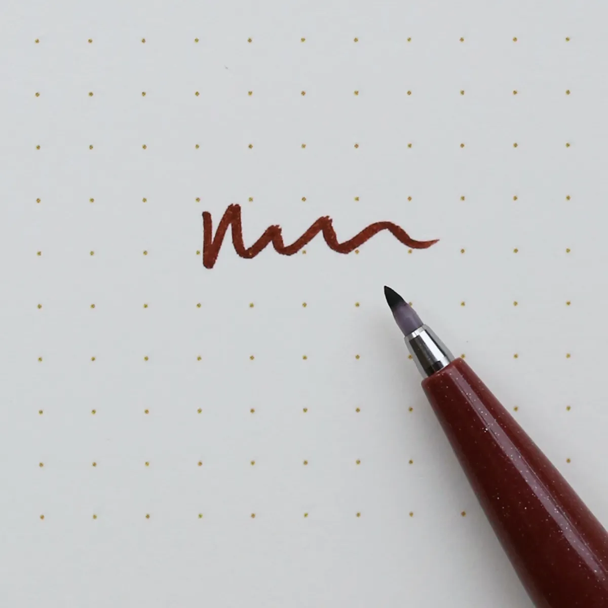 SIGN PEN BRUSH // BROWN