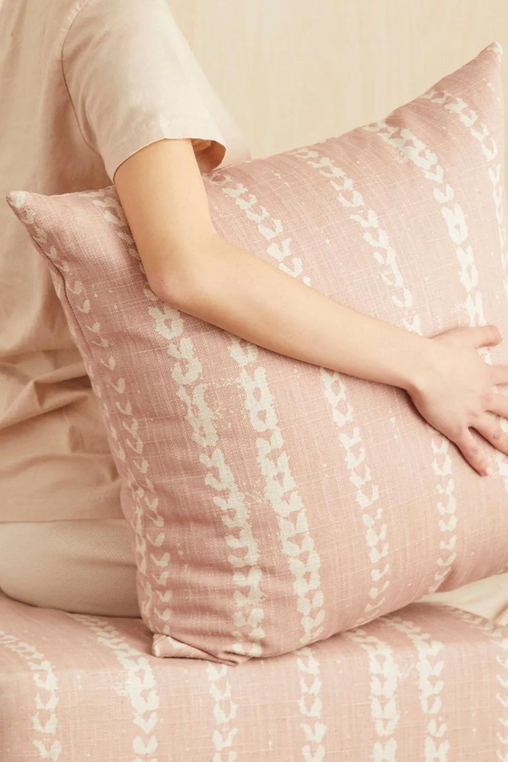 Vines Linen & Cotton Pillow in Blush
